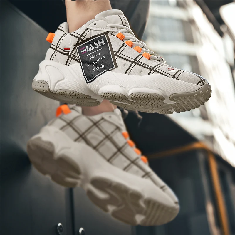 Spring 2021 Young Boy Sport Shoes Black White Men Athletic Sneakers Designer Shoes For Mens Luxury Brand Men Gym Outdoor Shoes 
Spring 2021 Young Boy Sport Shoes Black White Men Athletic Sneakers Designer Shoes For Mens Luxury Brand Men Gym Outdoor Shoes