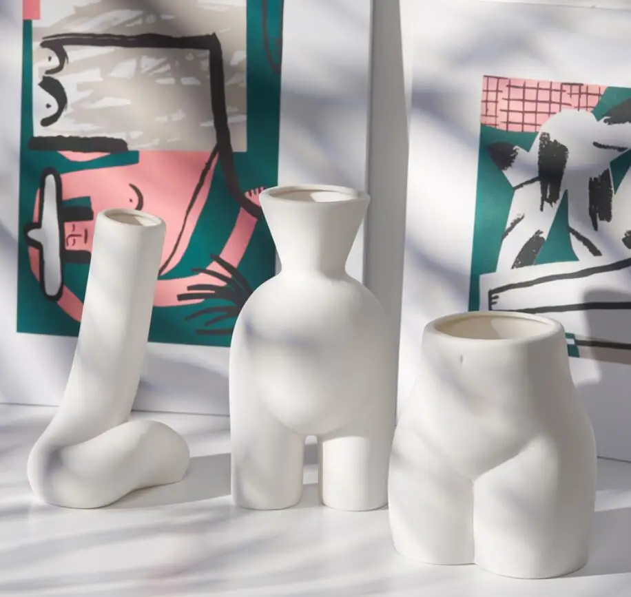 Nordic White Ceramic Home Decoration Porch Arrangement Flower Ornaments Human Vase Buttock living room decor ваз для инеѬеѬа
Nordic White Ceramic Home Decoration Porch Arrangement Flower Ornaments Human Vase Buttock living room decor ваз для инеѬеѬа