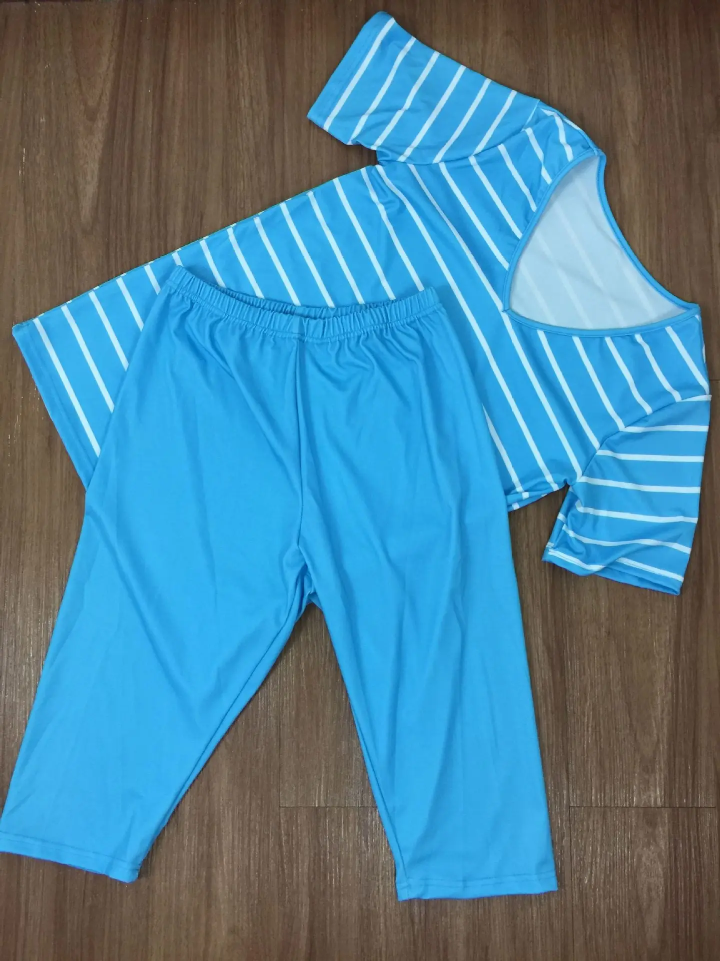 HAOOHU 2020 Summer Women Two Pieces Sets Tracksuits Striped Print Tops Shorts Suit Sporty Fitness Night Club 2 Pcs Outfit