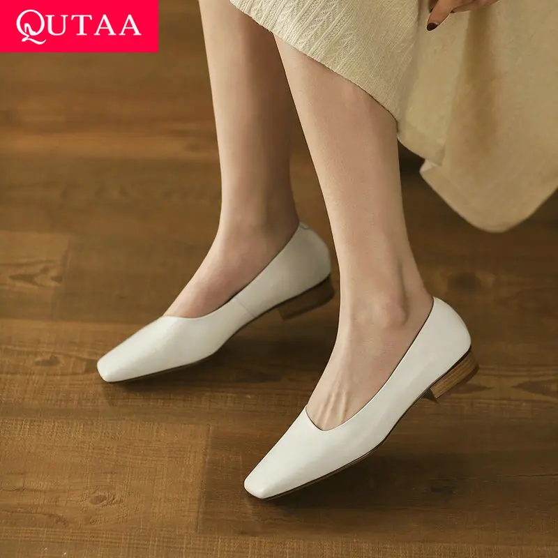 QUTAA 2021 Genuine Leather Summer Women Shoes Slip On Low Heels Fashion Pointed Toe Basic Female Pumps Size 34-40
QUTAA 2021 Genuine Leather Summer Women Shoes Slip On Low Heels Fashion Pointed Toe Basic Female Pumps Size 34-40