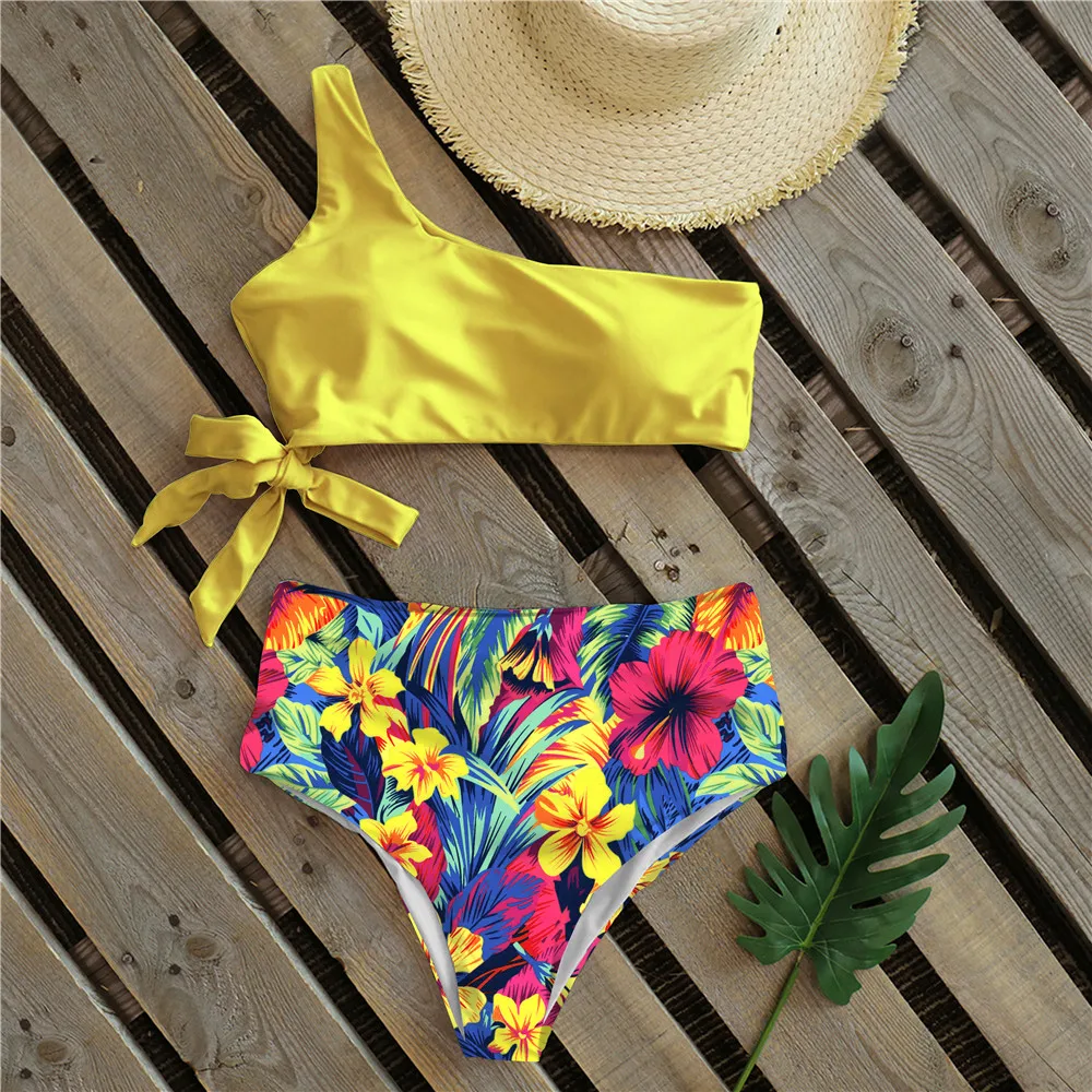 Sexy Bikinis Women 2021 New One Shoulder Swimwear High Waist Swimsuit Bandage Bathing Suits Beach Wear Biquini Female
Sexy Bikinis Women 2021 New One Shoulder Swimwear High Waist Swimsuit Bandage Bathing Suits Beach Wear Biquini Female