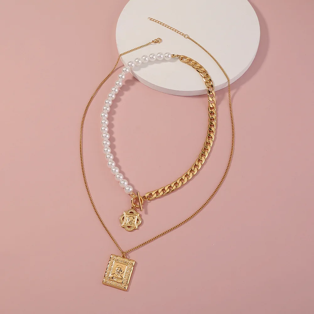 Fashion retro metal geometric embossed multi-layer necklace wild round bead buckle clavicle chain hot sale
Fashion retro metal geometric embossed multi-layer necklace wild round bead buckle clavicle chain hot sale