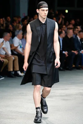 and Spring Autumn Edition Show mid-length suit jacket British fashion men sleeveless casual loose windbreaker vest
and Spring Autumn Edition Show mid-length suit jacket British fashion men sleeveless casual loose windbreaker vest