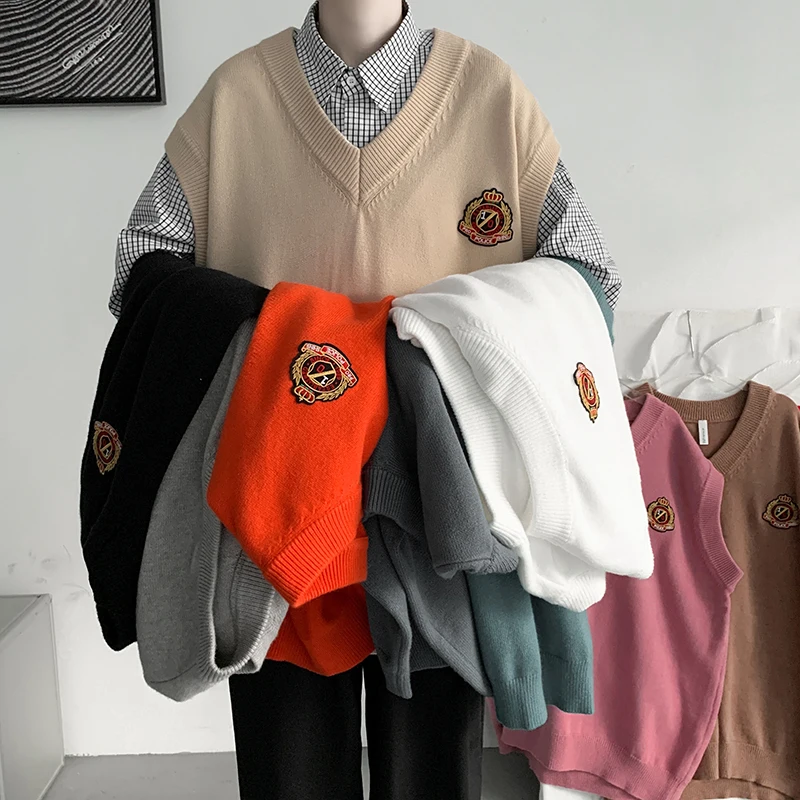 Autumn embroidery badge DK uniform sweater vest waistcoat vest Unisex couple men's and women's sweater sweater
Autumn embroidery badge DK uniform sweater vest waistcoat vest Unisex couple men's and women's sweater sweater