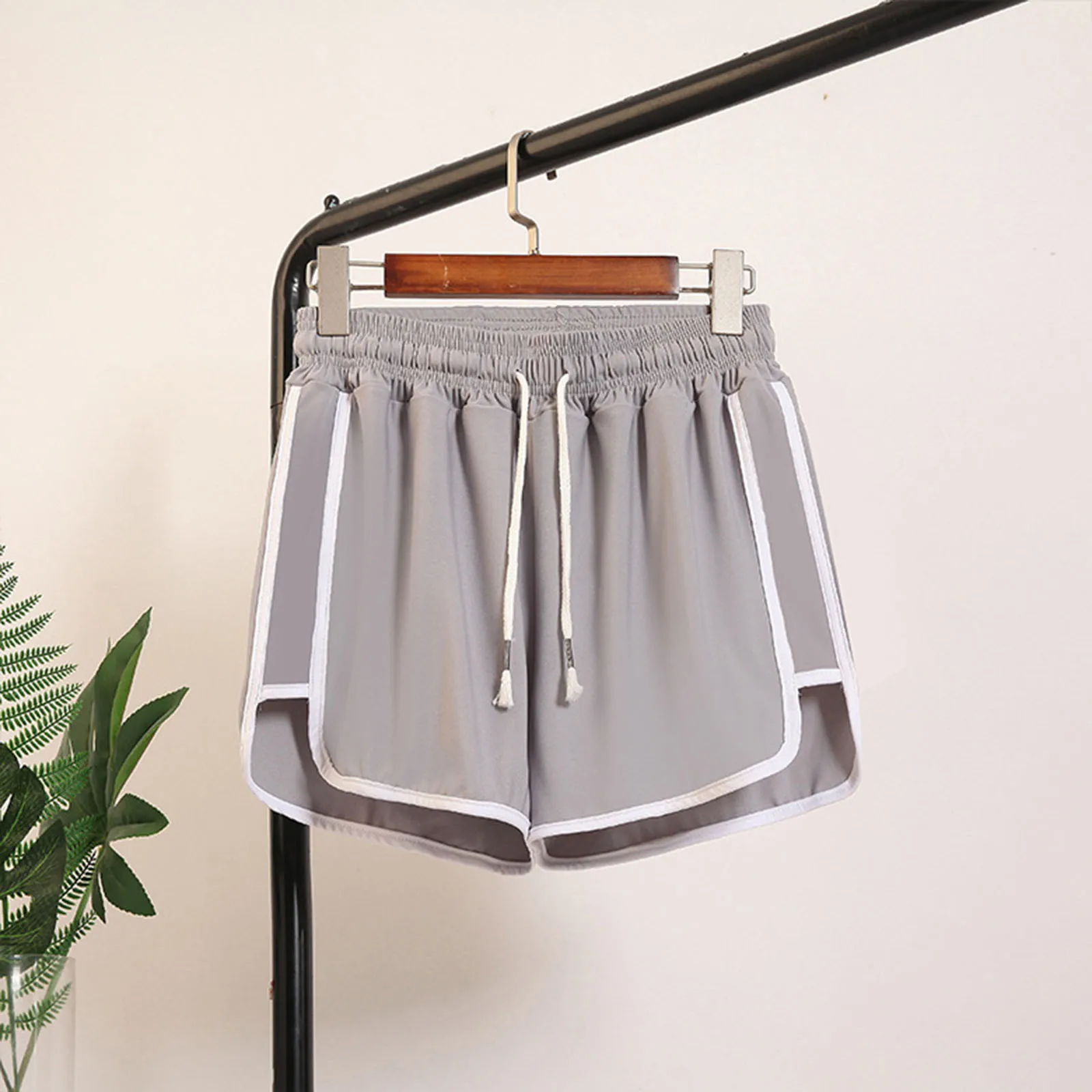 Women Shorts Plus Size Comfy Drawstring Casual Elastic Waist Loose Short Pants Summer Ladies Solid Color Shorts Homewear 2021
Women Shorts Plus Size Comfy Drawstring Casual Elastic Waist Loose Short Pants Summer Ladies Solid Color Shorts Homewear 2021