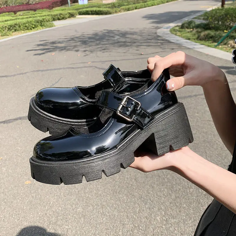 Women Leather Shoes Harakuju Lolita JK Student Sweet Girls Mary Jane Shoes Japanese High Heels Round Toe Platform Shoes Pumps
Women Leather Shoes Harakuju Lolita JK Student Sweet Girls Mary Jane Shoes Japanese High Heels Round Toe Platform Shoes Pumps