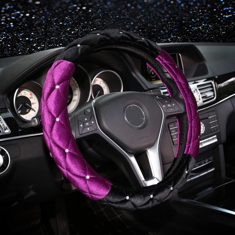 New diamond Car steering wheel cover Female winter Short plush Put sets lovely Diamond Interior for Mercedes-Benz BMW Audi
New diamond Car steering wheel cover Female winter Short plush Put sets lovely Diamond Interior for Mercedes-Benz BMW Audi