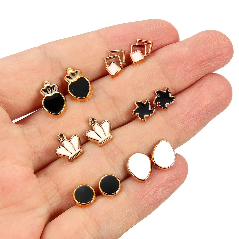 Charmsmic 36/18 pairs/set Rhinestone Stud Earring Sets For Women Femme Mixed Gold Silver Color Ear Jewelry Wholesale 2021
Charmsmic 36/18 pairs/set Rhinestone Stud Earring Sets For Women Femme Mixed Gold Silver Color Ear Jewelry Wholesale 2021