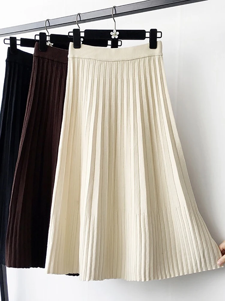 Women Knitted Pleated Skirts Female High Waist Autumn Winter New 2019 A Line Skirt Kitt Skirts Women Brown stripe Skirts
Women Knitted Pleated Skirts Female High Waist Autumn Winter New 2019 A Line Skirt Kitt Skirts Women Brown stripe Skirts