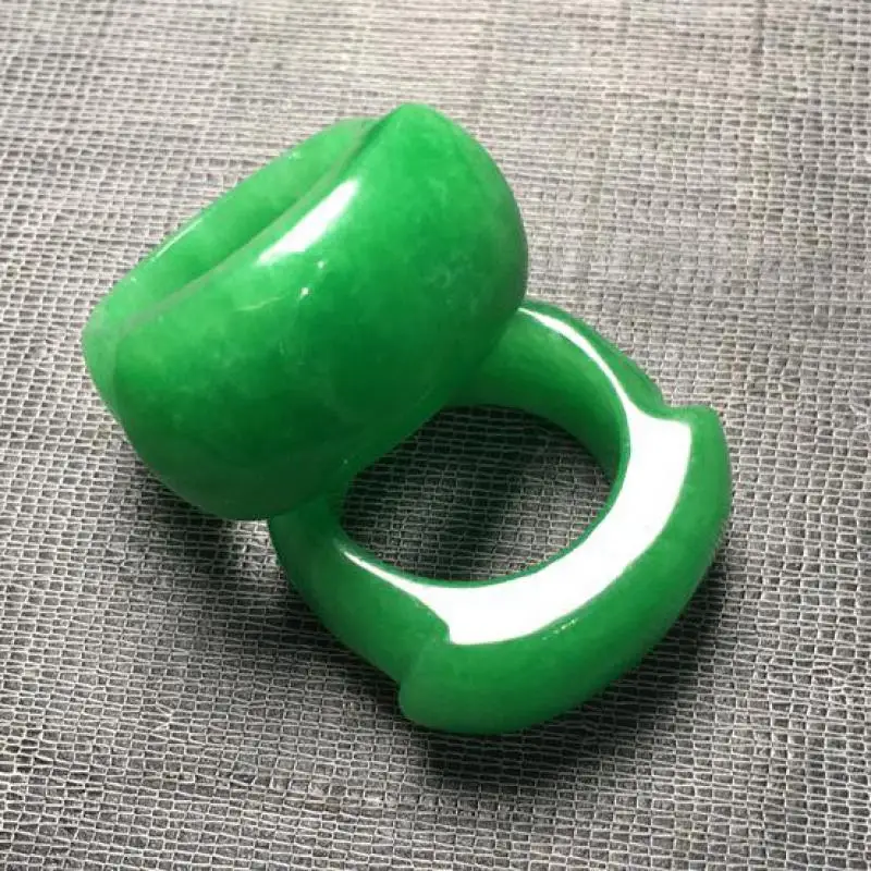 Genuine Natural Emerald Jade Ring Women Men Fine Jewelry Accessories Real Certified Myanmar Green Jades Stone Rings Jewellery
Genuine Natural Emerald Jade Ring Women Men Fine Jewelry Accessories Real Certified Myanmar Green Jades Stone Rings Jewellery