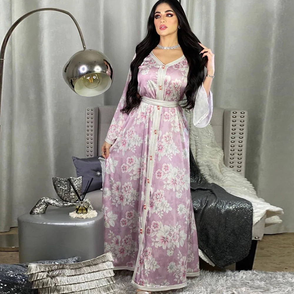 Eid Mubarek печатная абайя Дубай мусульманская Мода ХИДЖАБ КАФТАН мусульманская одежда женское платье мусульманский халат с поясом F2748 
Eid Mubarek печатная абайя Дубай мусульманская Мода ХИДЖАБ КАФТАН мусульманская одежда женское платье мусульманский халат с поясом F2748