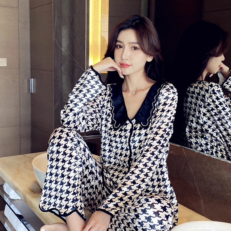JRMISSLI Women Pajamas Set Casual Shirt Pants Gold Velvet 2PCS Sleep Suit Lounge Wear Print Sleepwear Home Clothes Pijamas
JRMISSLI Women Pajamas Set Casual Shirt Pants Gold Velvet 2PCS Sleep Suit Lounge Wear Print Sleepwear Home Clothes Pijamas