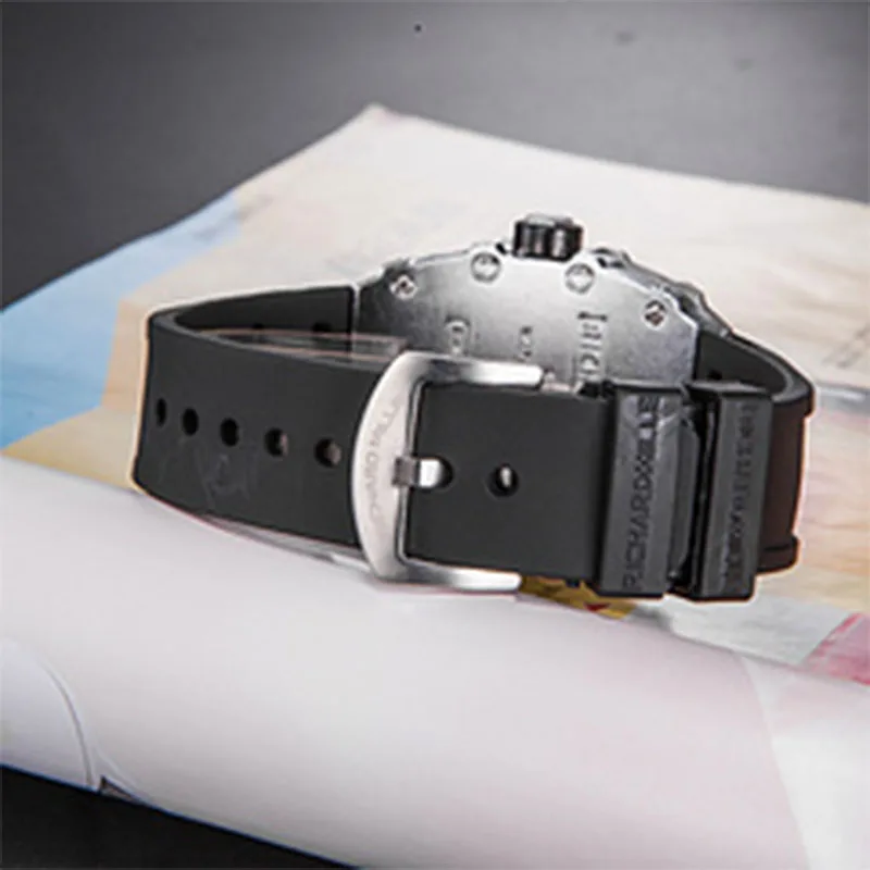 Men's Watches Top Fashion Brand Business Quartz Man Clock Stainless Steel Bucket Type Calendar Silicone Male Wristwatch 2021
Men's Watches Top Fashion Brand Business Quartz Man Clock Stainless Steel Bucket Type Calendar Silicone Male Wristwatch 2021