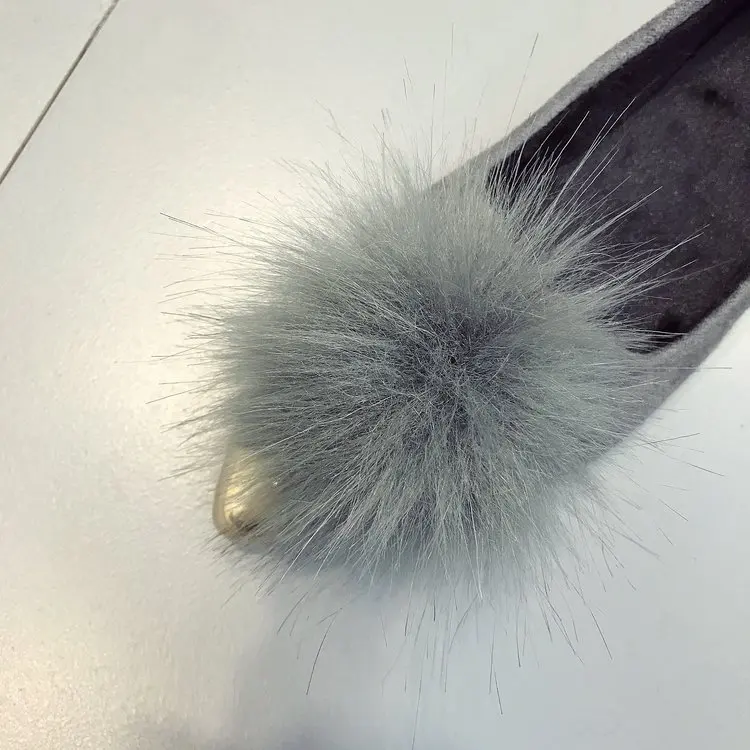 2019 Winter Flat Shoes Women Fashion Women's Flat Heel Shoes Fur Decoration Beautiful Design 3 Colors Size 35 to 40 HB9251-A
2019 Winter Flat Shoes Women Fashion Women's Flat Heel Shoes Fur Decoration Beautiful Design 3 Colors Size 35 to 40 HB9251-A