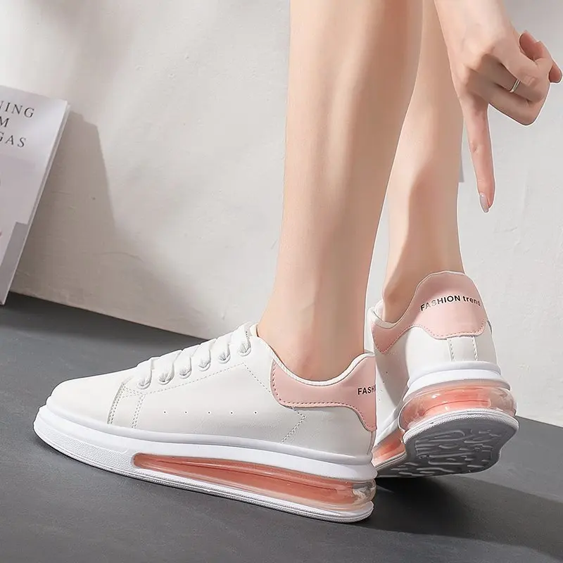 Fashion Cushion Leather Couple Shoes Women Chunky Sneakers White Shoes Lace Up Platform Comfort Breathable Women Casual Shoe
Fashion Cushion Leather Couple Shoes Women Chunky Sneakers White Shoes Lace Up Platform Comfort Breathable Women Casual Shoe