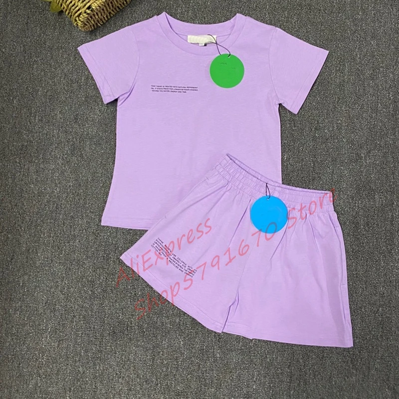 2021 Summer new two-piece round neck jacket, latest design children's casual suit, boy and girl suit
2021 Summer new two-piece round neck jacket, latest design children's casual suit, boy and girl suit