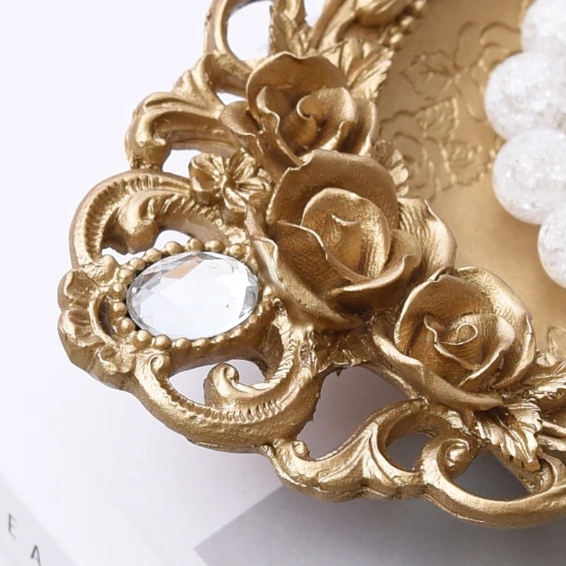 Golden Resin Jewelry Tray Storage Organizer Jewelry Ring Necklace Desktop Finishing Rose Home Decoration Ornaments
Golden Resin Jewelry Tray Storage Organizer Jewelry Ring Necklace Desktop Finishing Rose Home Decoration Ornaments