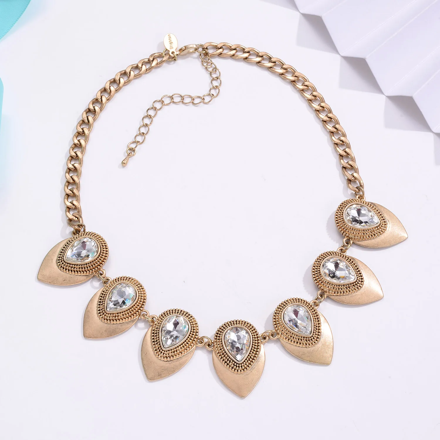 HONGYE Hot New Arrival Vintage Bohemia Women Silver Color Link Rhinestone Choker Necklace Jewelry Collier Bijoux For Femme
HONGYE Hot New Arrival Vintage Bohemia Women Silver Color Link Rhinestone Choker Necklace Jewelry Collier Bijoux For Femme