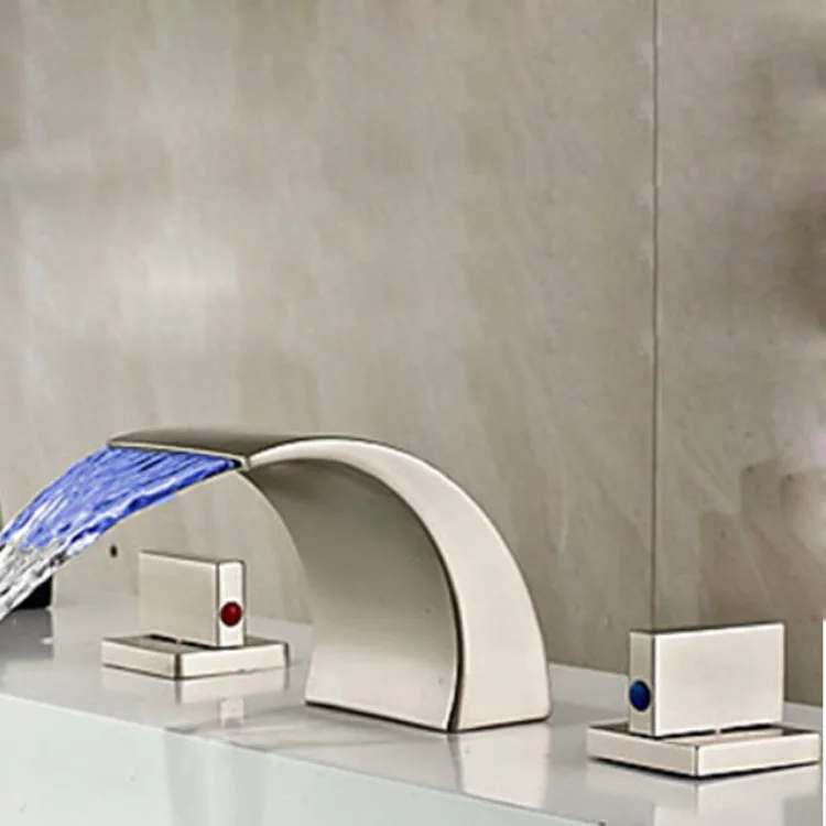 Yiyu брендовый полностью медный смеситель из трех частей для ванны «Водопад» и смесителя из трех частей
Yiyu брендовый полностью медный смеситель из трех частей для ванны «Водопад» и смесителя из трех частей