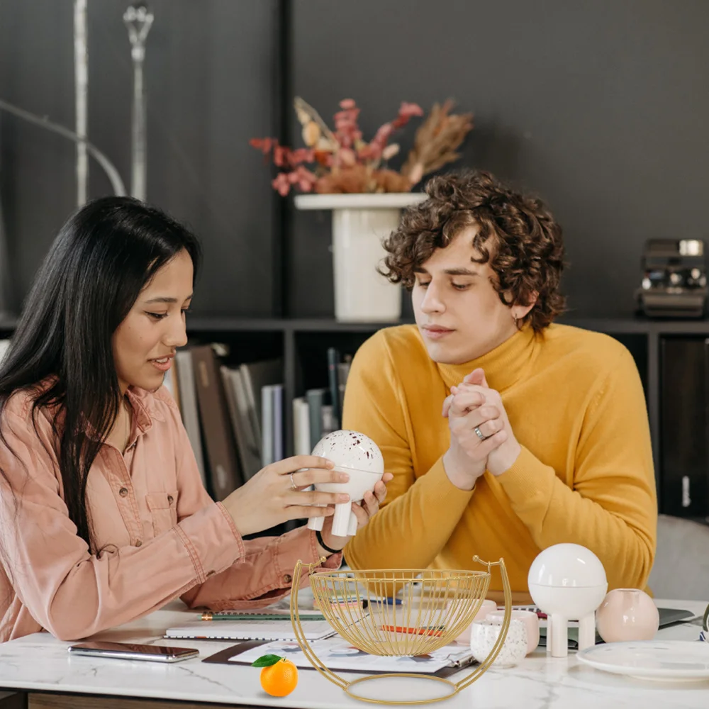 1PC Tea Table Fruit Basket Hollow Snack Fruit Basket Cradle Shape Fruit Basket
1PC Tea Table Fruit Basket Hollow Snack Fruit Basket Cradle Shape Fruit Basket