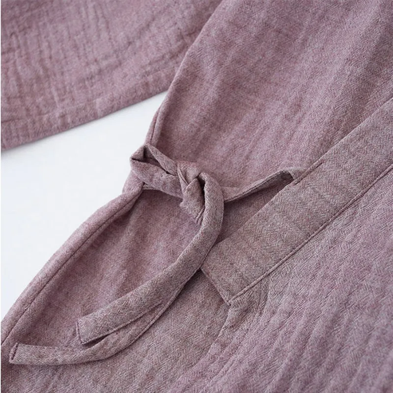 Japanese Style Pajamas Cotton Kimono Men Autumn and Winter Cotton Gauze Cardigan 7-point Sleeve Trousers Solid Color Hanfu
Japanese Style Pajamas Cotton Kimono Men Autumn and Winter Cotton Gauze Cardigan 7-point Sleeve Trousers Solid Color Hanfu