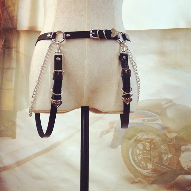 Woman New Trend Personality wild Punk Gothic Faux Leather Belt Metal Chain Ring Waist Strap Street Dance Decor belt Hiphop Belt
Woman New Trend Personality wild Punk Gothic Faux Leather Belt Metal Chain Ring Waist Strap Street Dance Decor belt Hiphop Belt