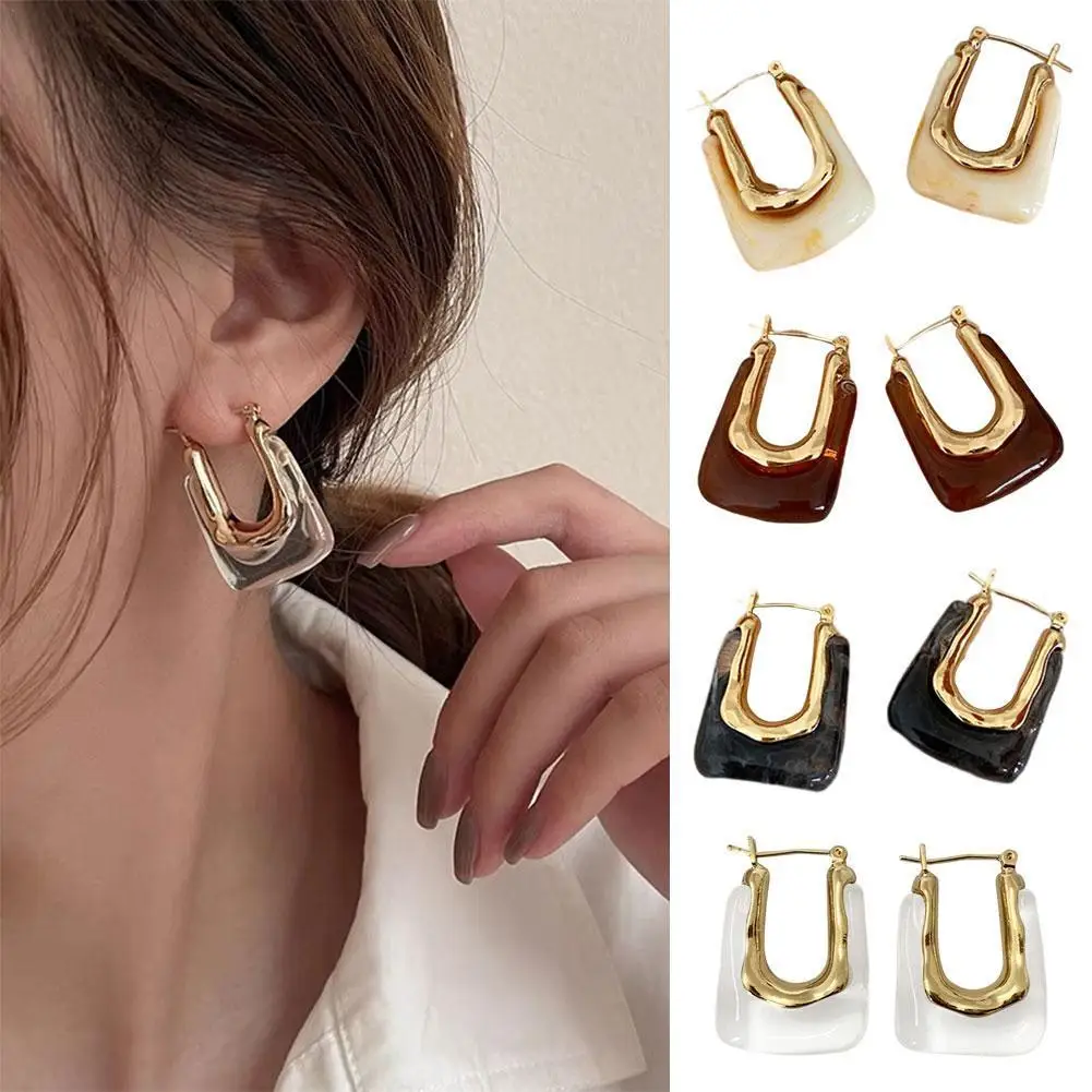 Trendy Transparent Resin Hoop Earrings Women Retro U-shaped Earrings Personality Irregular Metal Acrylic Earrings Party Jewelry
Trendy Transparent Resin Hoop Earrings Women Retro U-shaped Earrings Personality Irregular Metal Acrylic Earrings Party Jewelry