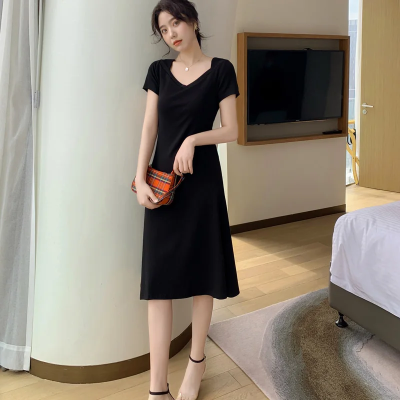 New Skirt Women's 2021 Popular Cotton Slim Fit Slimming V-neck Suitable for plus Size Crotch A- line Dress
New Skirt Women's 2021 Popular Cotton Slim Fit Slimming V-neck Suitable for plus Size Crotch A- line Dress