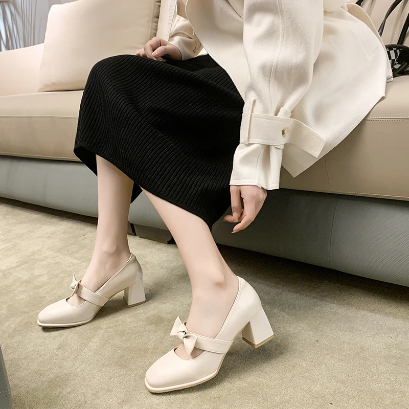 2021 Spring and Autumn new high-heeled low heel Mary Jane shoes lady gentle temperament comfortable versatile
2021 Spring and Autumn new high-heeled low heel Mary Jane shoes lady gentle temperament comfortable versatile