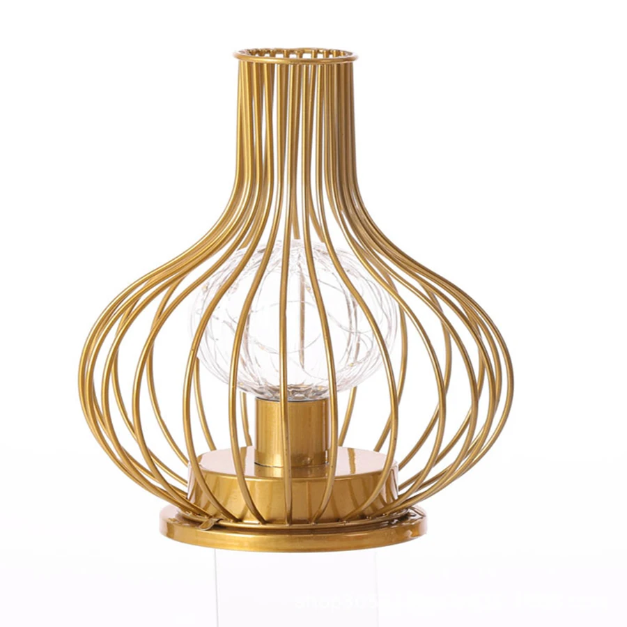 Nordic Creative Iron Lantern Night Light Battery Powered LED Table Lamp Minimalist Bedroom Bedside Light Home Decor Festive Lamp
Nordic Creative Iron Lantern Night Light Battery Powered LED Table Lamp Minimalist Bedroom Bedside Light Home Decor Festive Lamp