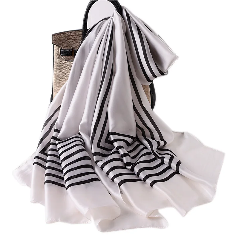Hot Sale 2020 New Silk Scarf For Women Print Neck Stripe Fashion Pashmina Hijab Beach Stole Foulard Female Scarves Bandana
Hot Sale 2020 New Silk Scarf For Women Print Neck Stripe Fashion Pashmina Hijab Beach Stole Foulard Female Scarves Bandana