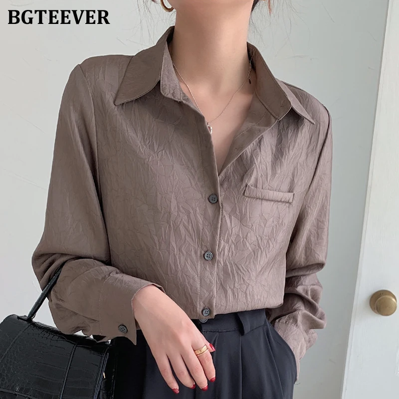 BGTEEVER Casual Lapel Women Blouses Shirts Long Sleeve Single-breasted Female Solid Tops Shirts 2021 Spring Loose Blusas Mujer
BGTEEVER Casual Lapel Women Blouses Shirts Long Sleeve Single-breasted Female Solid Tops Shirts 2021 Spring Loose Blusas Mujer