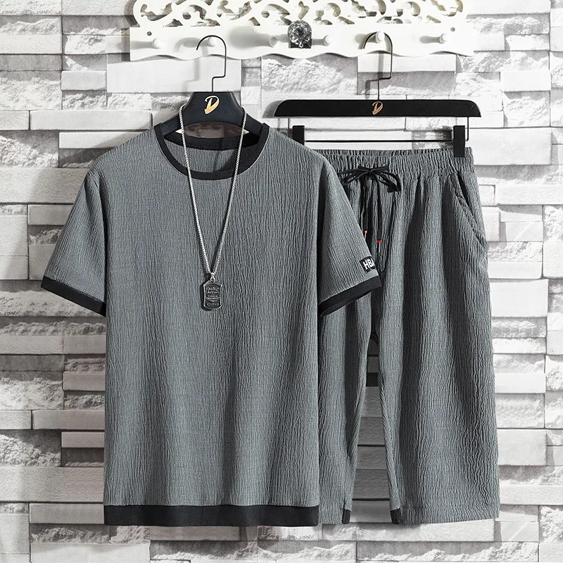 Summer new men clothing set Chinese style two piece set short sleeve T-shirt casual two-piece suit thin suit large men clothes
Summer new men clothing set Chinese style two piece set short sleeve T-shirt casual two-piece suit thin suit large men clothes