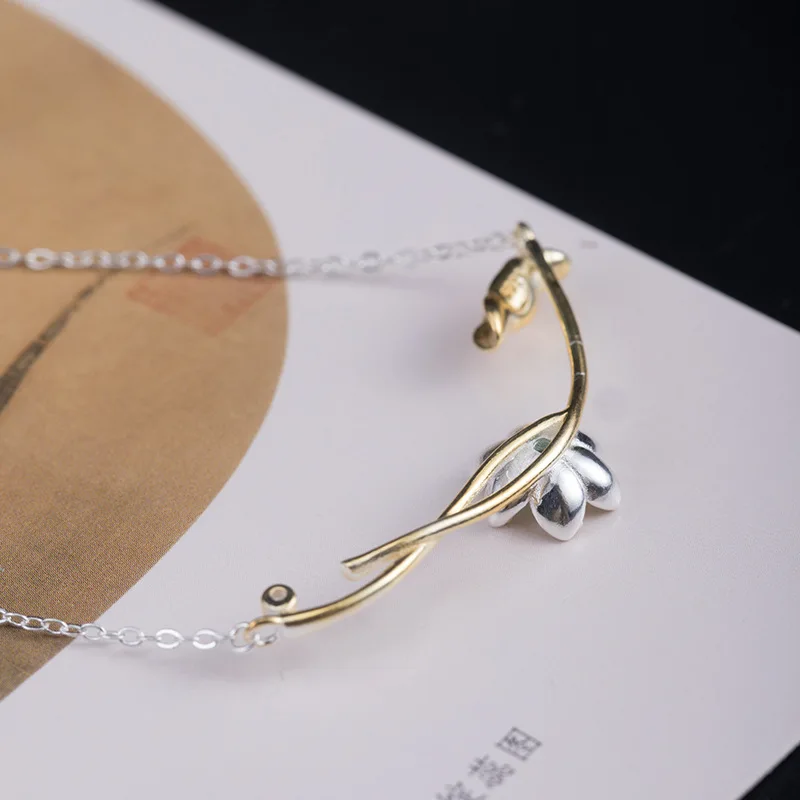18k Gold Zircon Lotus Flower Pendant Necklace For Women 925 Sterling Silver Original Handmade Female Vintage Jewelry
18k Gold Zircon Lotus Flower Pendant Necklace For Women 925 Sterling Silver Original Handmade Female Vintage Jewelry