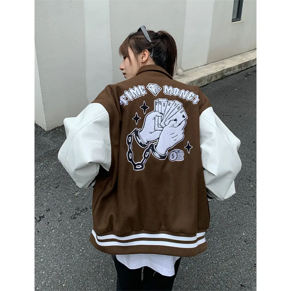 Spring and autumn street baseball uniform coat and jacket women loose hip-hop top new 2021 embroidered Vintage leather stitching
Spring and autumn street baseball uniform coat and jacket women loose hip-hop top new 2021 embroidered Vintage leather stitching