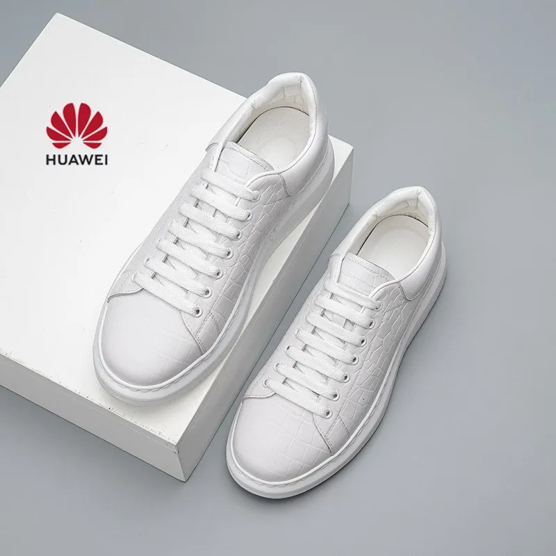 Huawei sports board shoes new autumn high rise leather versatile thick soled sports board shoes in 2021 
Huawei sports board shoes new autumn high rise leather versatile thick soled sports board shoes in 2021