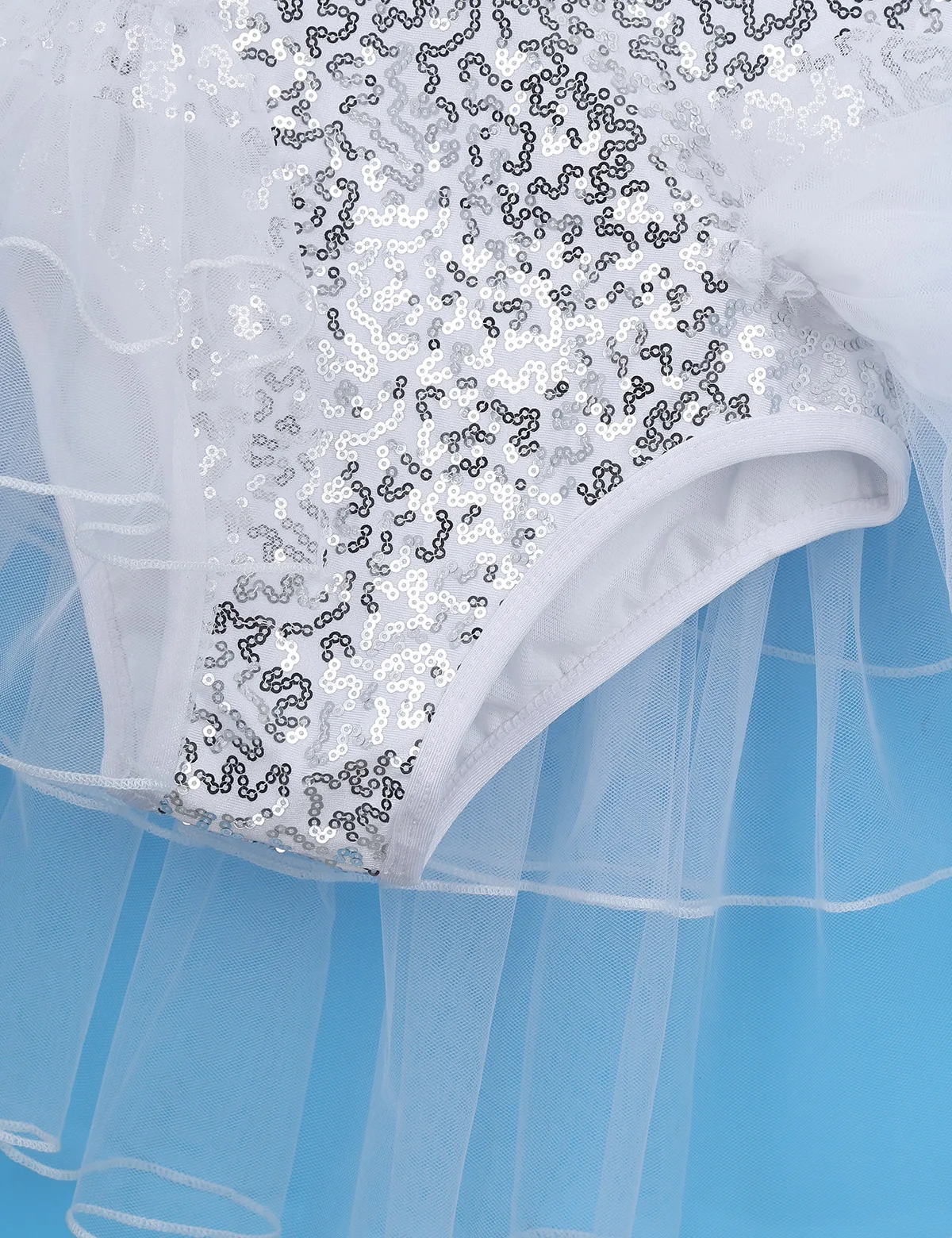 Child Girls Sequins Dancewear Holographic Figure Ice Skating Dress Ballet Dress Gymnastic Leotard for Kids Ballerina Costumes
Child Girls Sequins Dancewear Holographic Figure Ice Skating Dress Ballet Dress Gymnastic Leotard for Kids Ballerina Costumes