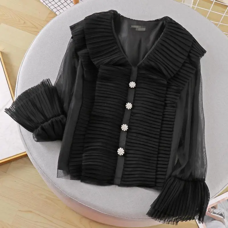 Sexy v neck Pleated blouse women mesh perspective long sleeved fashion shirt new 2019 spring autumn vintage tops
Sexy v neck Pleated blouse women mesh perspective long sleeved fashion shirt new 2019 spring autumn vintage tops