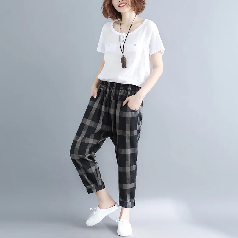 2021Spring Autumn New Loose Oversize Retro Cotton Linen Simple Red Plaid Harem Pants Casual Women Nine Point Pants Free Shipping 
2021Spring Autumn New Loose Oversize Retro Cotton Linen Simple Red Plaid Harem Pants Casual Women Nine Point Pants Free Shipping