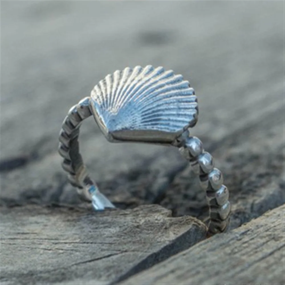 Classic vintage jewelry shell shape ladies ring party charm accessories lover gift engagement wedding ring
Classic vintage jewelry shell shape ladies ring party charm accessories lover gift engagement wedding ring