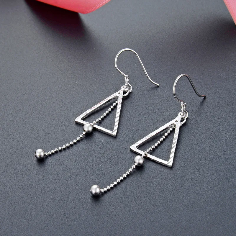 Source Factory direct sales of sweet earrings s925 pure silver fashion earrings earrings ladies runningsu jewelry
Source Factory direct sales of sweet earrings s925 pure silver fashion earrings earrings ladies runningsu jewelry