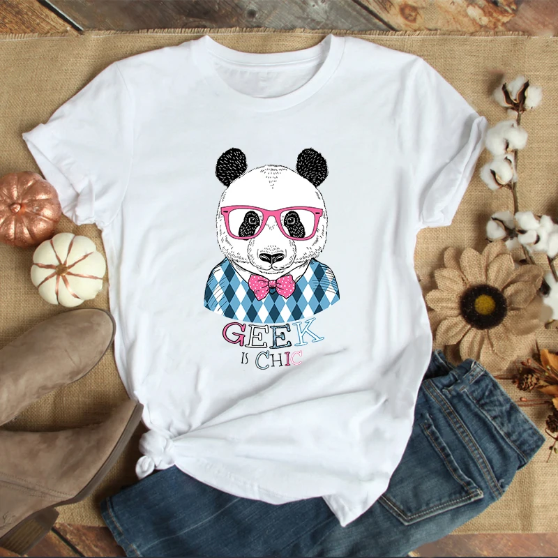 Fashion summer T-shirt cartoon gentleman bow tie panda print casual shirt big size loose men and women T-shirt INS style popular
Fashion summer T-shirt cartoon gentleman bow tie panda print casual shirt big size loose men and women T-shirt INS style popular