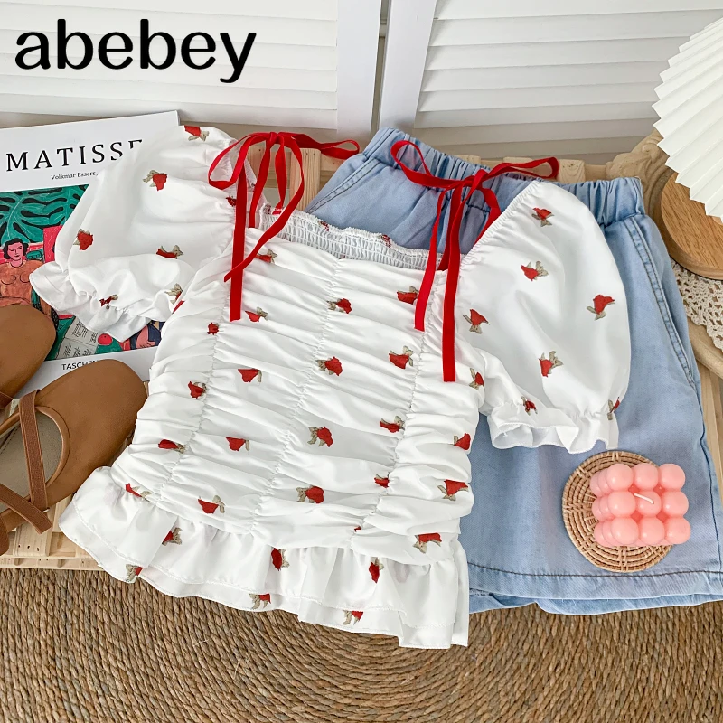 Sweet square collar puff sleeve Shirt bow bandage high waist pleated print short strap Shirt Top 2021 New Summer Women
Sweet square collar puff sleeve Shirt bow bandage high waist pleated print short strap Shirt Top 2021 New Summer Women