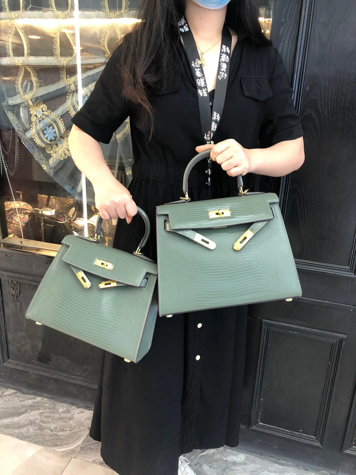 Genuine Cow Leather 2021 The New Style Fashion High Quality Women Top Handbag One Shoulder And Crossbody Bag 23cm 9Color
Genuine Cow Leather 2021 The New Style Fashion High Quality Women Top Handbag One Shoulder And Crossbody Bag 23cm 9Color