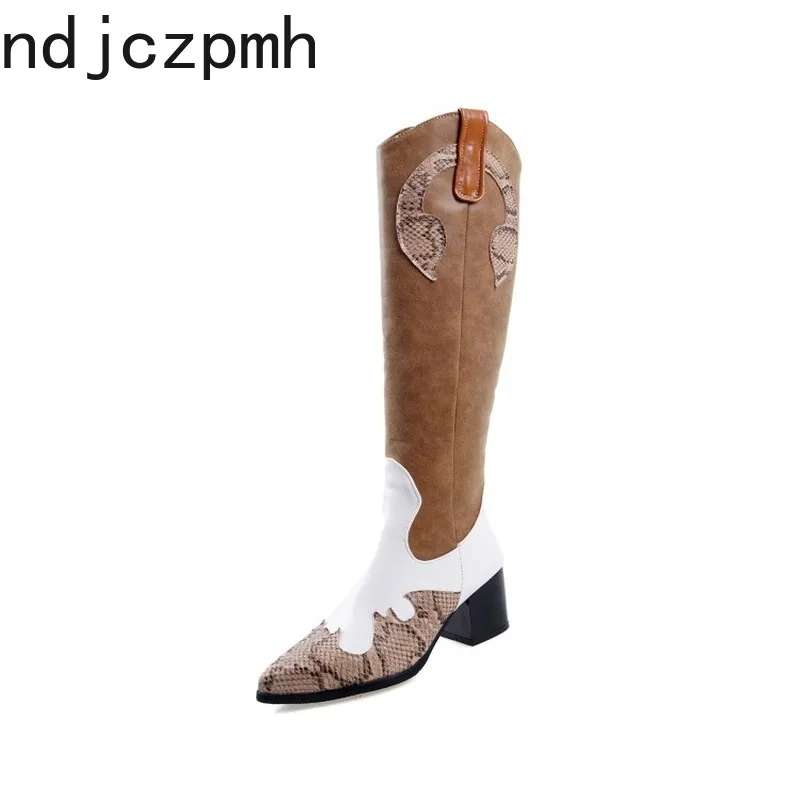 Women's Boots The New winter fashion Color matching Pointed zipper High tube Women's shoes plus size 32-48 Heel Height 5.5cm
Women's Boots The New winter fashion Color matching Pointed zipper High tube Women's shoes plus size 32-48 Heel Height 5.5cm