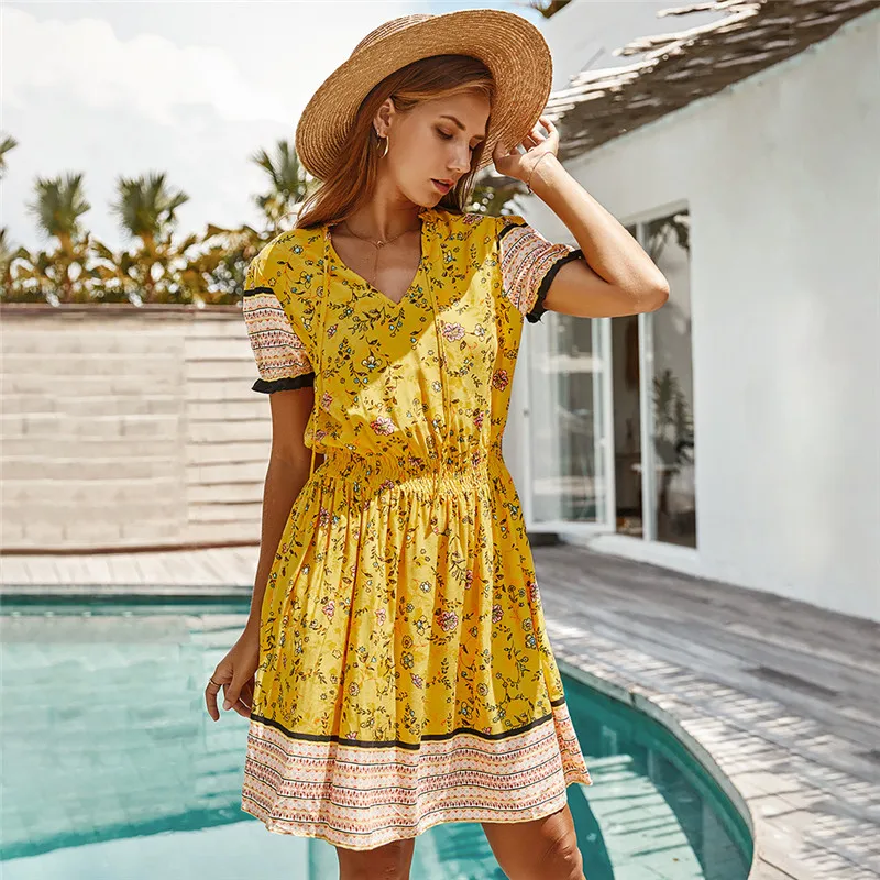 RYFIX New Fashion Women Dresses Summer 2021 Sexy Floral Print V Neck Boho Beach Dress Short Sleeve Mini Dress Ladies Vestidos
RYFIX New Fashion Women Dresses Summer 2021 Sexy Floral Print V Neck Boho Beach Dress Short Sleeve Mini Dress Ladies Vestidos