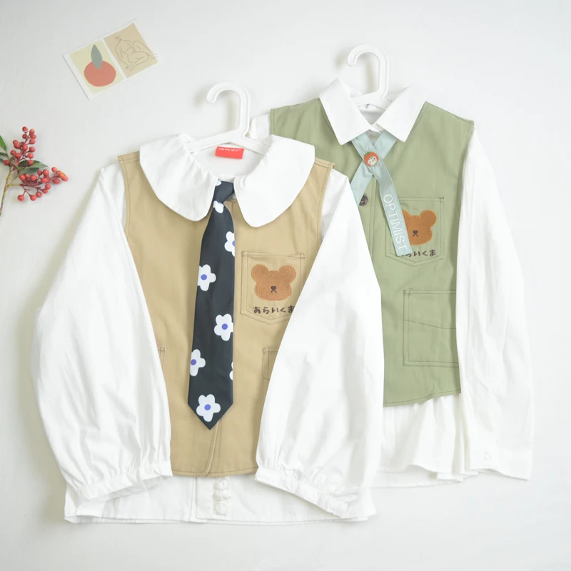 Cute Spring Women's Vest Pullover Sleeveless Bear Embroidery Vest O-Neck Tops Work Clothes Style Sweet Girl 
Cute Spring Women's Vest Pullover Sleeveless Bear Embroidery Vest O-Neck Tops Work Clothes Style Sweet Girl