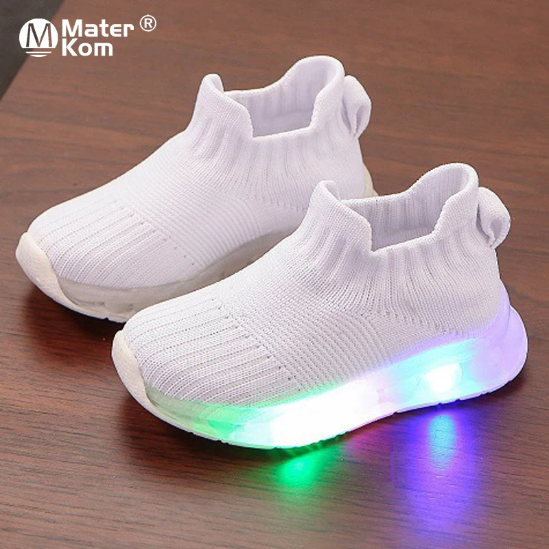 Size 21-30 Baby Anti-slippery Luminous Sneakers For Girls Wear-resistant Sneakers Children Casual Shoes Boys Led Light Up Shoes
Size 21-30 Baby Anti-slippery Luminous Sneakers For Girls Wear-resistant Sneakers Children Casual Shoes Boys Led Light Up Shoes