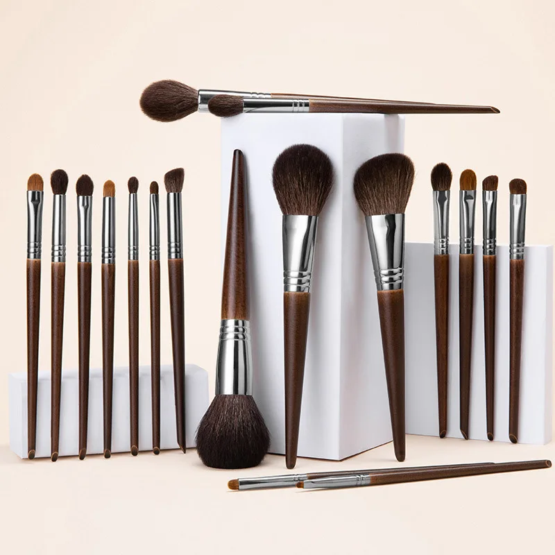 Professional Makeup Brush Powder Foundation Blusher Eyeshadow Eyeliner Crease Blending Brush Brochas Maquillaje Beauty Tool
Professional Makeup Brush Powder Foundation Blusher Eyeshadow Eyeliner Crease Blending Brush Brochas Maquillaje Beauty Tool