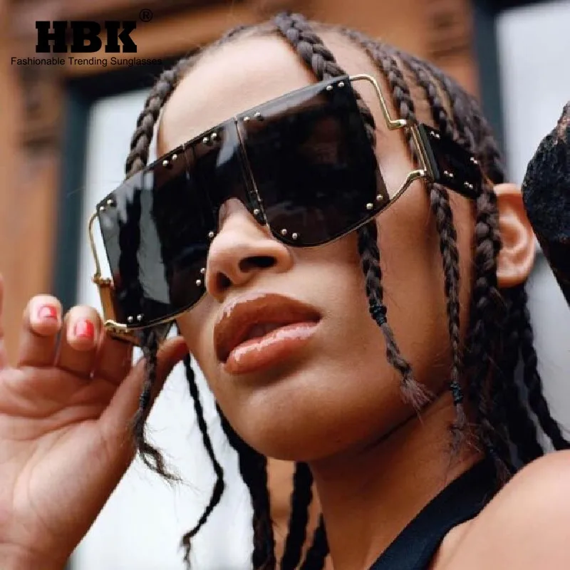 2020 New Square One Piece Sunglasses Women Big Oversized Flat Top Sun Glasses Female Men Vintage Retro Shades For Women UV400
2020 New Square One Piece Sunglasses Women Big Oversized Flat Top Sun Glasses Female Men Vintage Retro Shades For Women UV400